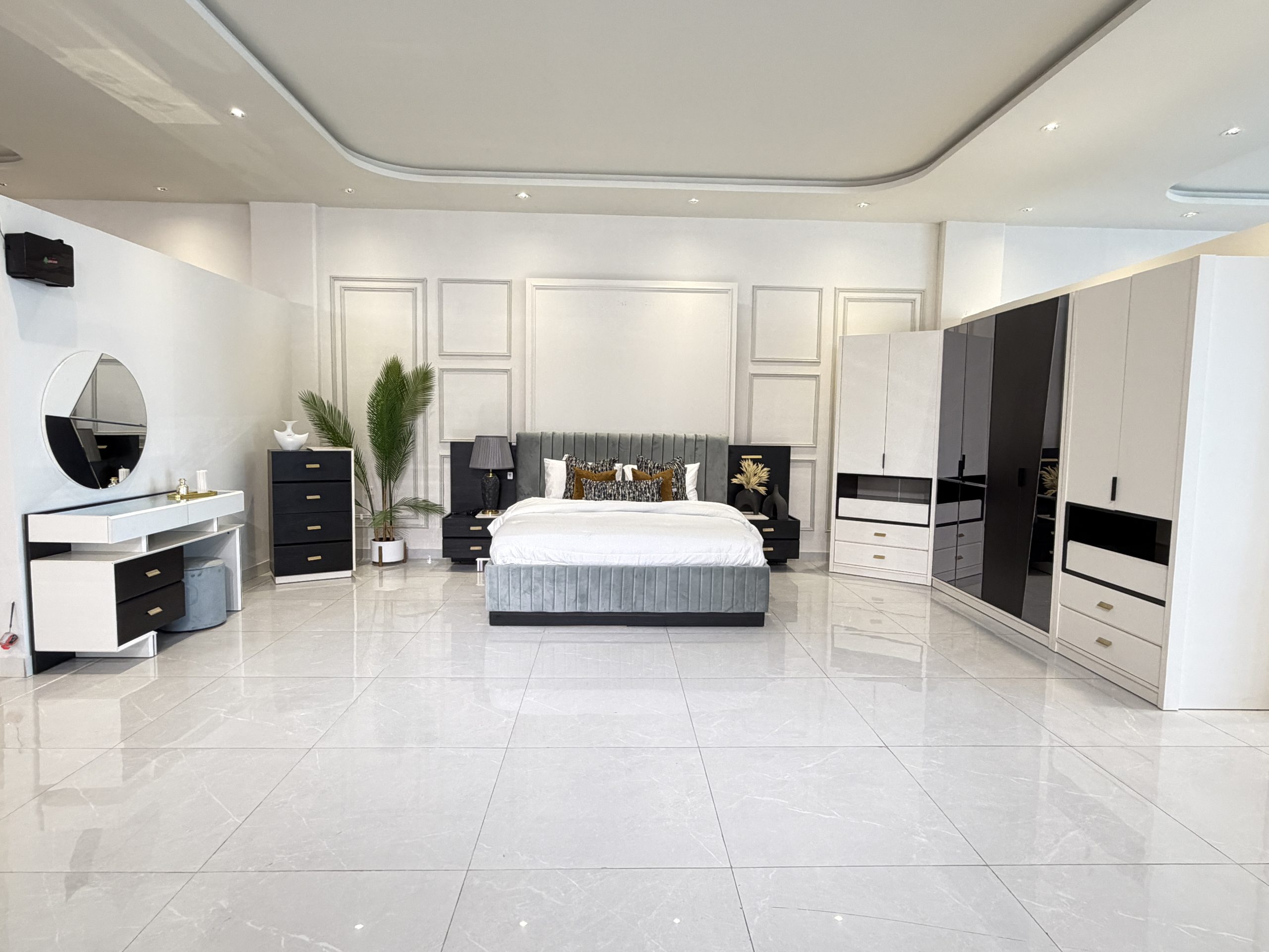 ST1 Double bedroom - STILL - Image 1